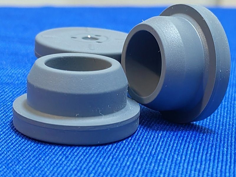 13mm 20mm 28mm color gris Vial de vidrio para inyección Utilice vial liofilizado de polvo Farmacéutico Tapón de caucho de butilo