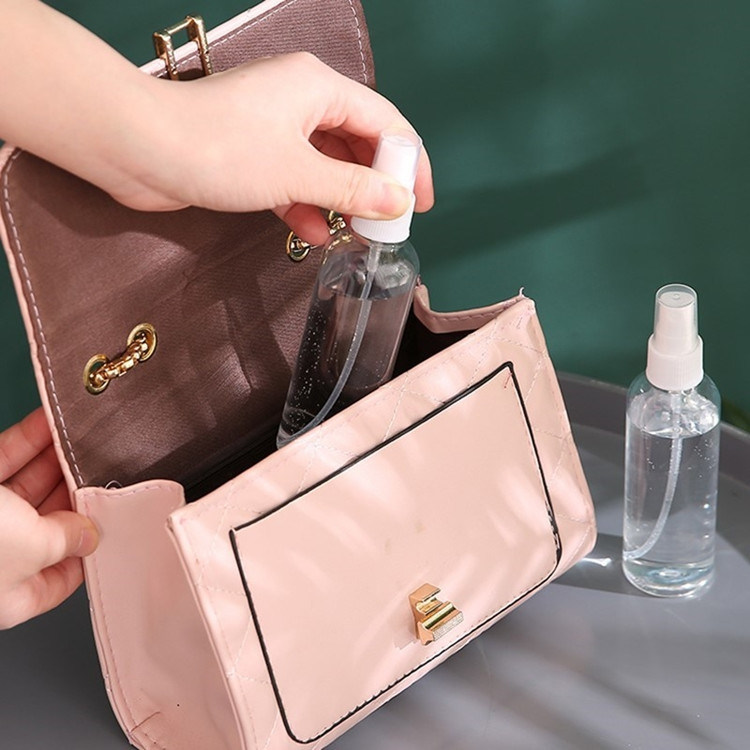 Botella de pulverización de niebla de plástico PET vacía transparente Alcohol de perfume Botellas de pulverización de plástico recargables con bomba de pulverización de niebla fina